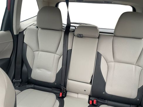 Used 2022 Subaru Forester Limited image 14