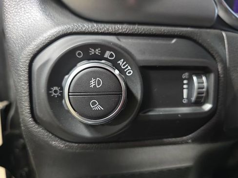 Used 2023 Jeep Gladiator Sport image 28