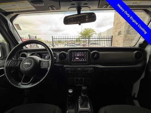 Used 2020 Jeep Gladiator Sport AWD/4WD image 27