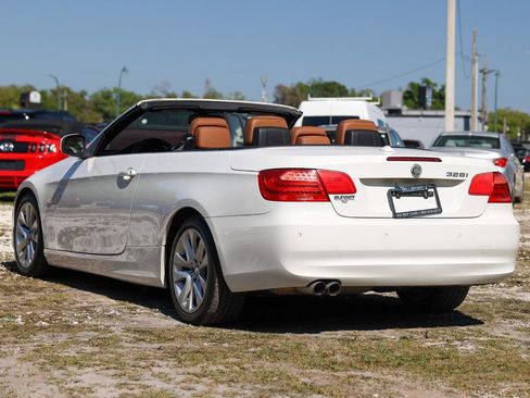 Used 2013 BMW 328i Convertible image 5