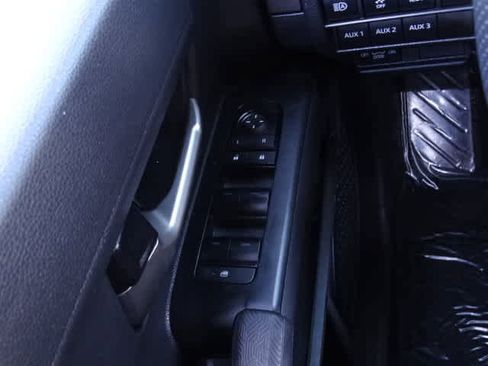 Used 2024 Toyota Tacoma TRD Off-Road w/ TRD Off Road Premium Package image 40