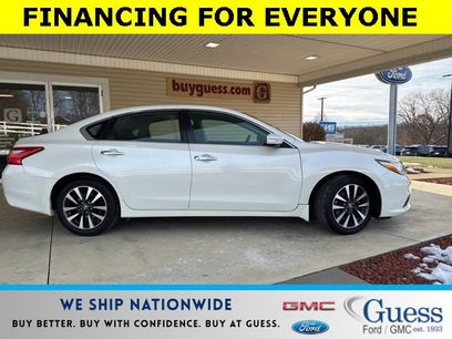 Used 2016 Nissan Altima 2.5 SV w/ Convenience Package