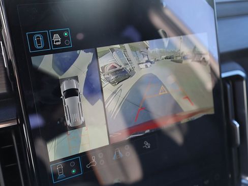 New 2025 GMC Acadia AT4 w/ Super Cruise Package image 16