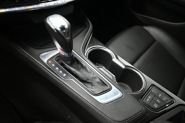 Used 2021 Cadillac CT4 Luxury w/ Sun And Sound Package RWD image 25