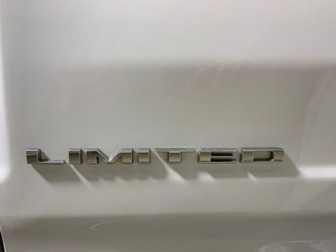 Used 2020 RAM 1500 Limited AWD/4WD image 36