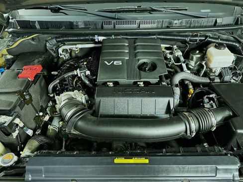 Certified 2023 Nissan Frontier PRO-4X w/ Pro-4X Premium Package AWD/4WD image 39