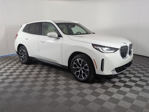 Used 2026 BMW X3 xDrive30 image 6