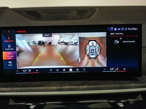 Certified 2024 BMW X7 xDrive40i w/ Premium Package image 25