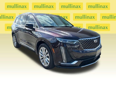 Used 2020 Cadillac XT6 Premium Luxury FWD image 1