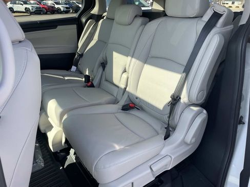 New 2026 Honda Odyssey EX-L image 10