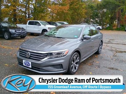 Used 2021 Volkswagen Passat 2.0T SE