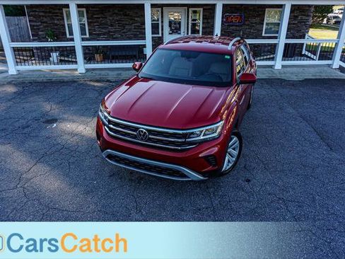 Used 2020 Volkswagen Atlas Cross Sport SE w/ Towing Package image 2