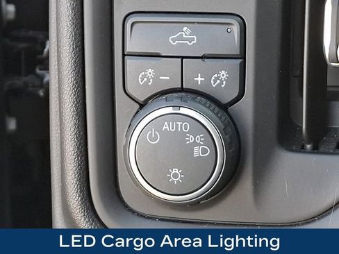 Used 2020 Chevrolet Silverado 1500 Custom w/ Custom Value Package image 26