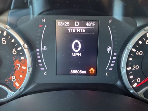 Used 2018 Jeep Renegade Altitude w/ Popular Equipment Group image 15