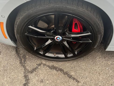 Used 2023 BMW M440i Coupe w/ Premium Package image 27