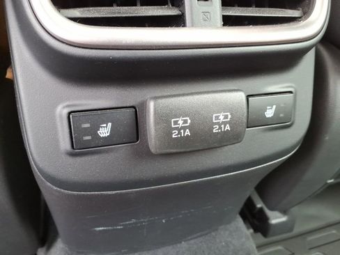 Used 2022 Subaru Legacy Touring XT image 10