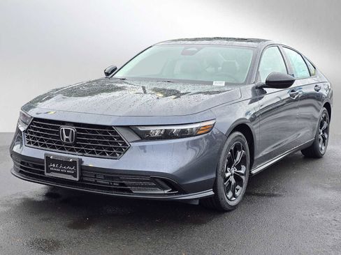 New 2025 Honda Accord SE image 7