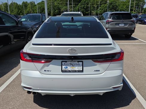 Used 2026 Toyota Camry XSE w/ Premium Plus Package image 5