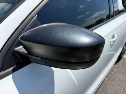 Used 2016 Volkswagen Jetta SE image 10