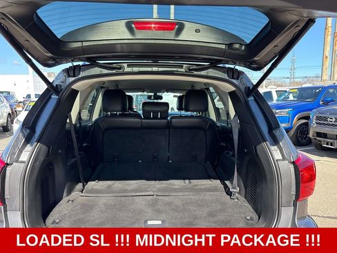Used 2018 Nissan Pathfinder SL w/ Midnight Edition Package AWD/4WD image 12