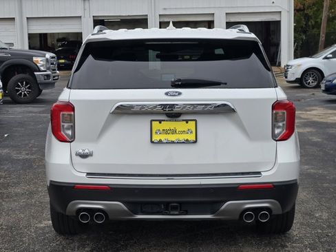 Certified 2023 Ford Explorer King Ranch w/ Technology Package image 6