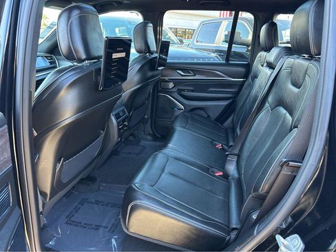 Used 2023 Jeep Grand Cherokee Overland w/ Rear Seat Video Group I image 10