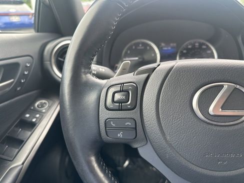 Used 2022 Lexus IS 300 AWD w/ Premium Package image 17