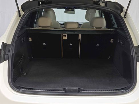 Used 2026 Mercedes-Benz GLC 300 4MATIC image 14