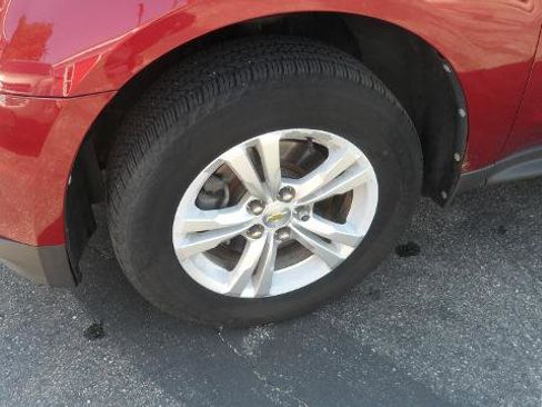 Used 2011 Chevrolet Equinox LT w/ Driver Convenience Package image 8