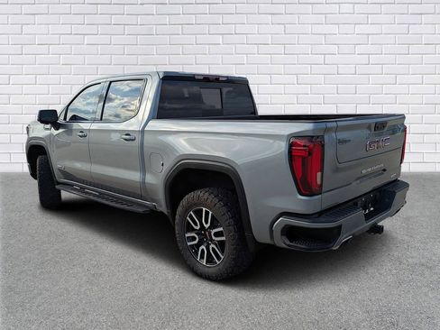 Used 2024 GMC Sierra 1500 AT4 w/ Technology Package image 3