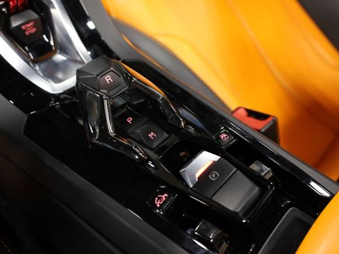 Used 2017 Lamborghini Huracan LP 610-4 image 34