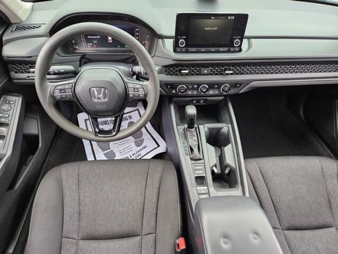 Used 2024 Honda Accord EX image 8