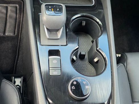 Used 2025 Nissan Rogue SL w/ Tech Package image 27