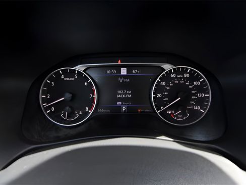 Used 2024 Nissan Altima 2.5 SL image 15