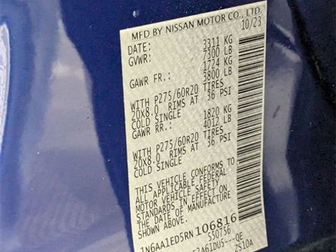 Used 2024 Nissan Titan Platinum Reserve w/ Moonroof Package image 38