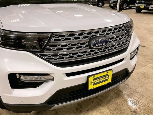 Certified 2021 Ford Explorer Limited w/ Class III Trailer Tow Package AWD/4WD image 30