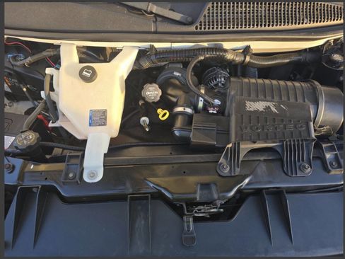 Used 2013 Chevrolet Express 2500 LT w/ LT Preferred Equipment Group image 8