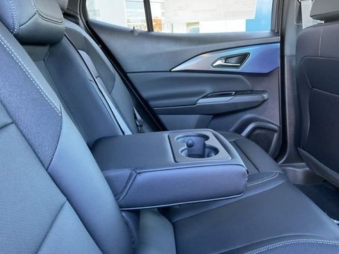 New 2026 Chevrolet Equinox EV LT image 15