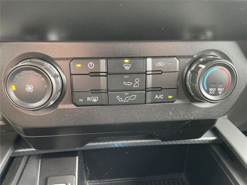 Certified 2020 Ford F150 XLT w/ Equipment Group 301A Mid AWD/4WD image 30