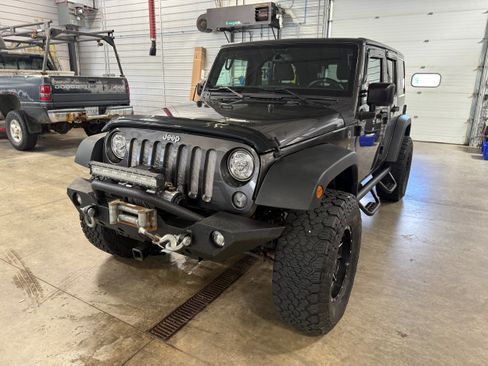 Used 2017 Jeep Wrangler Unlimited Sport w/ Quick Order Package 24S AWD/4WD image 40