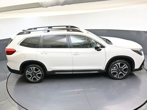 New 2025 Subaru Ascent Limited image 41