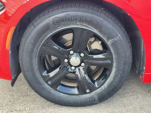 Used 2022 Dodge Charger SXT w/ Leather Interior Group RWD image 10