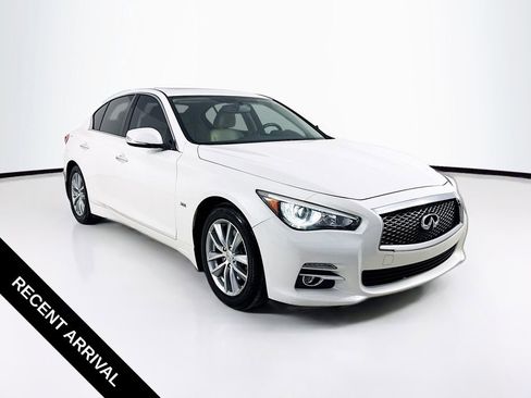 Used 2017 INFINITI Q50 3.0t Premium w/ 3.0T Premium Plus Package RWD image 1