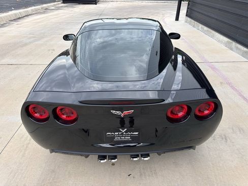 Used 2007 Chevrolet Corvette Z06 w/ Preferred Equipment Group RWD image 10