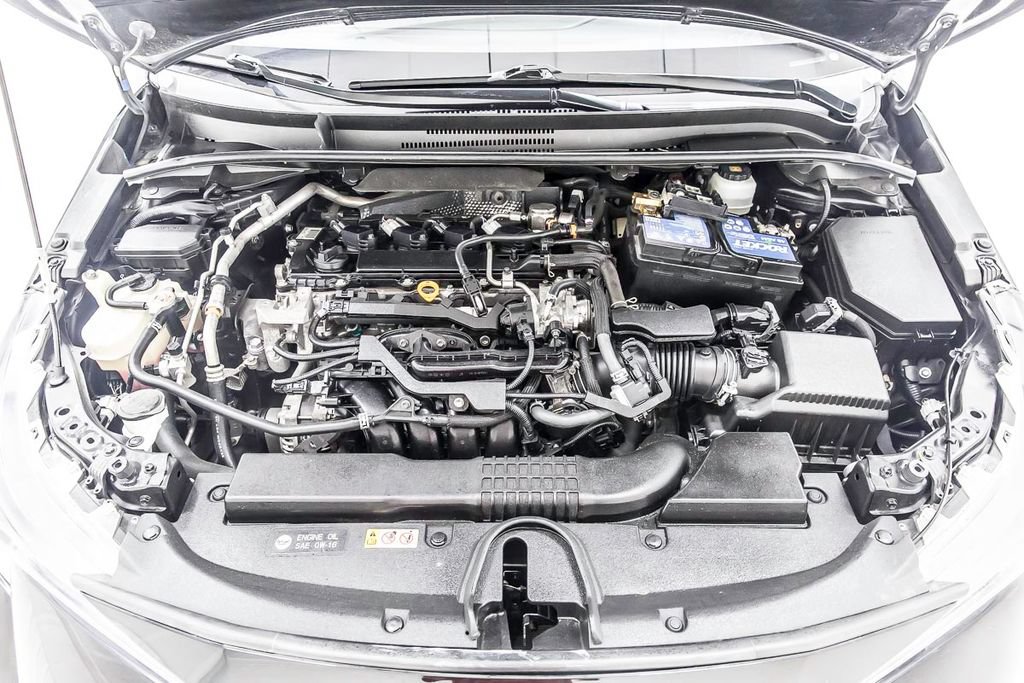 Used 2020 Toyota Corolla SE w/ SE Preferred Package FWD image 39