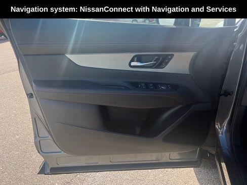 Used 2025 Nissan Murano Platinum w/ Cargo Package image 13