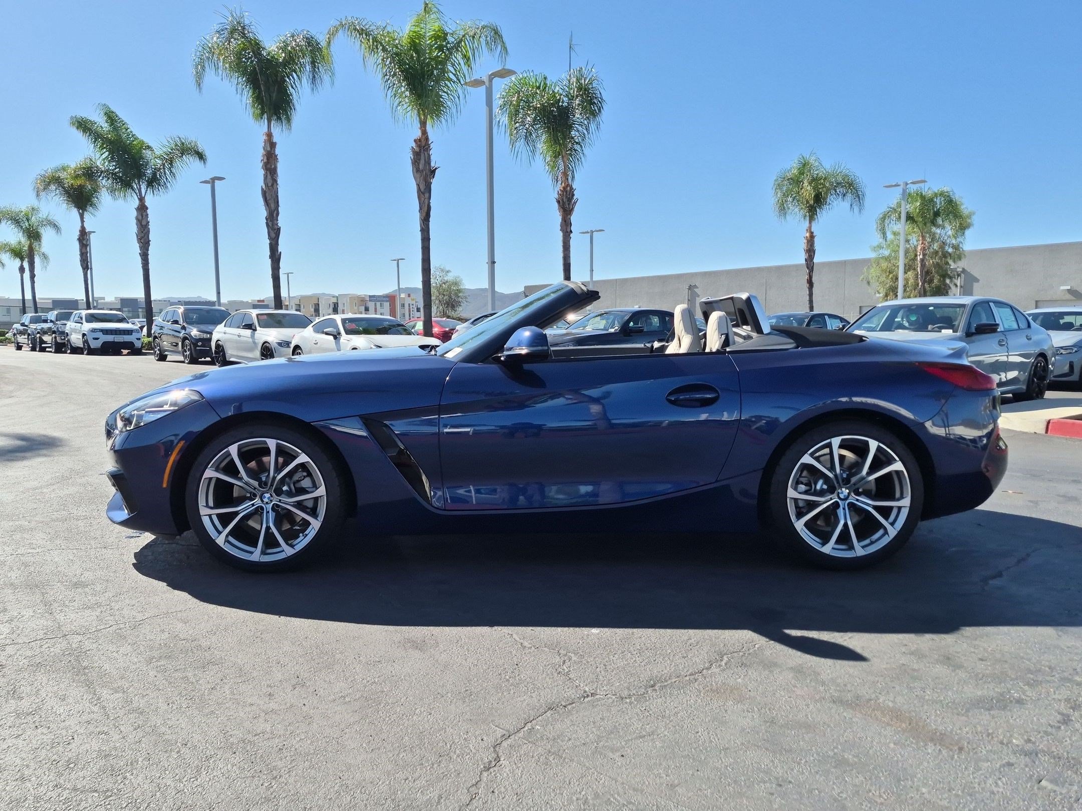Used 2020 BMW Z4 sDrive30i w/ Convenience Package RWD image 7