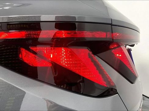 Certified 2026 Hyundai Tucson SE FWD image 31