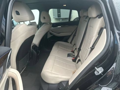 Used 2021 BMW X4 xDrive30i AWD/4WD image 22