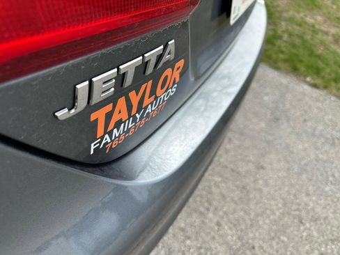 Used 2012 Volkswagen Jetta SE image 27